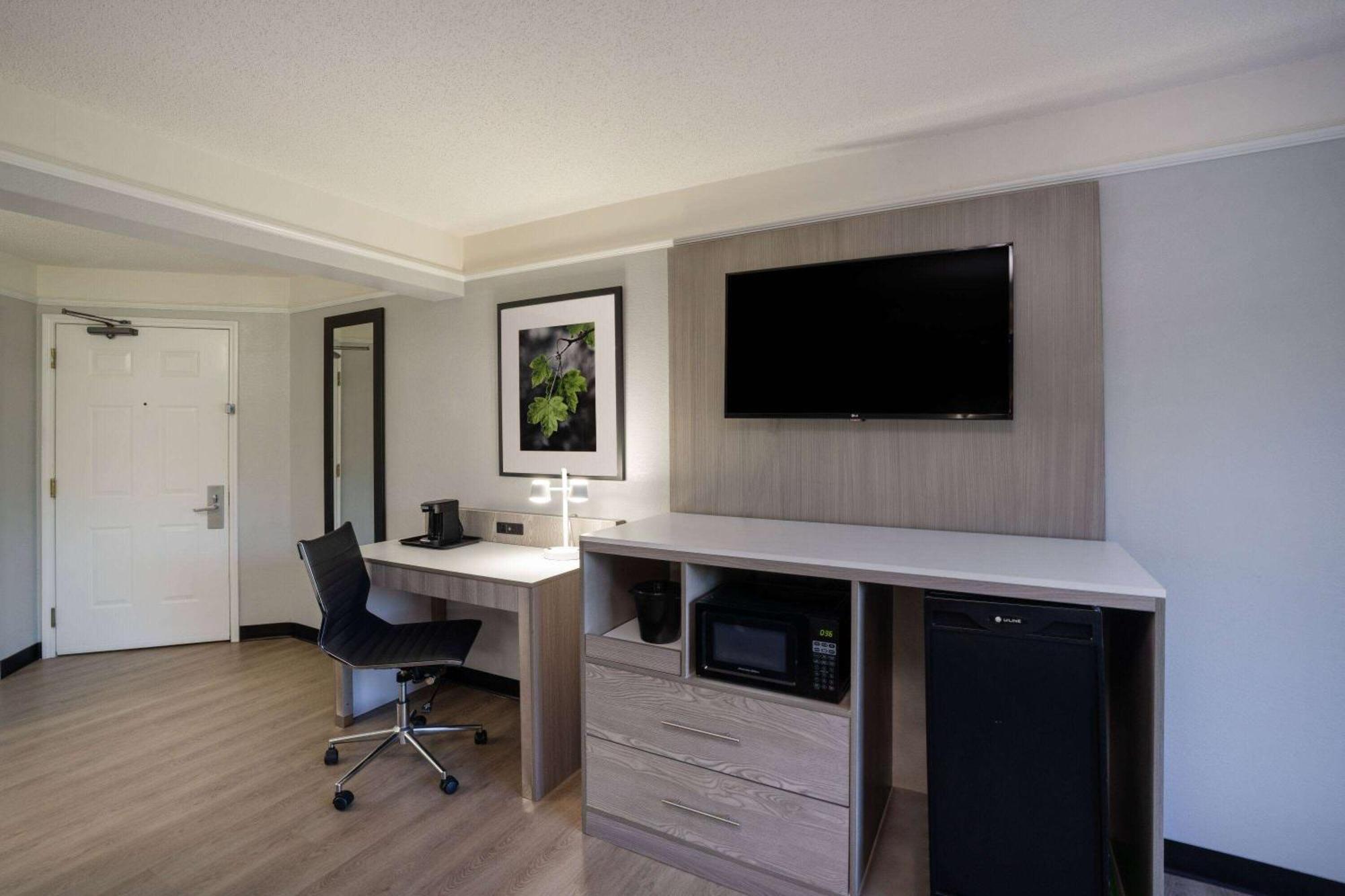 La Quinta By Wyndham Birmingham Hoover Eksteriør bilde